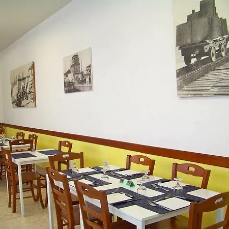 Derna 3* Viareggio