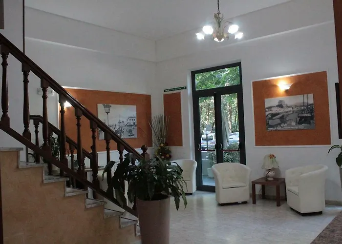 Hotel Derna Viareggio