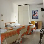 Derna 3* Viareggio