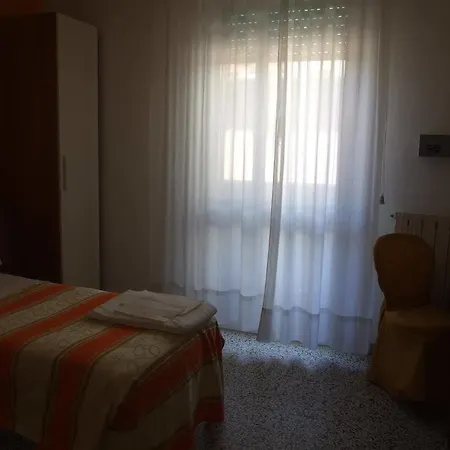 Derna Hotel