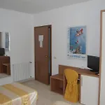Derna 3* Viareggio
